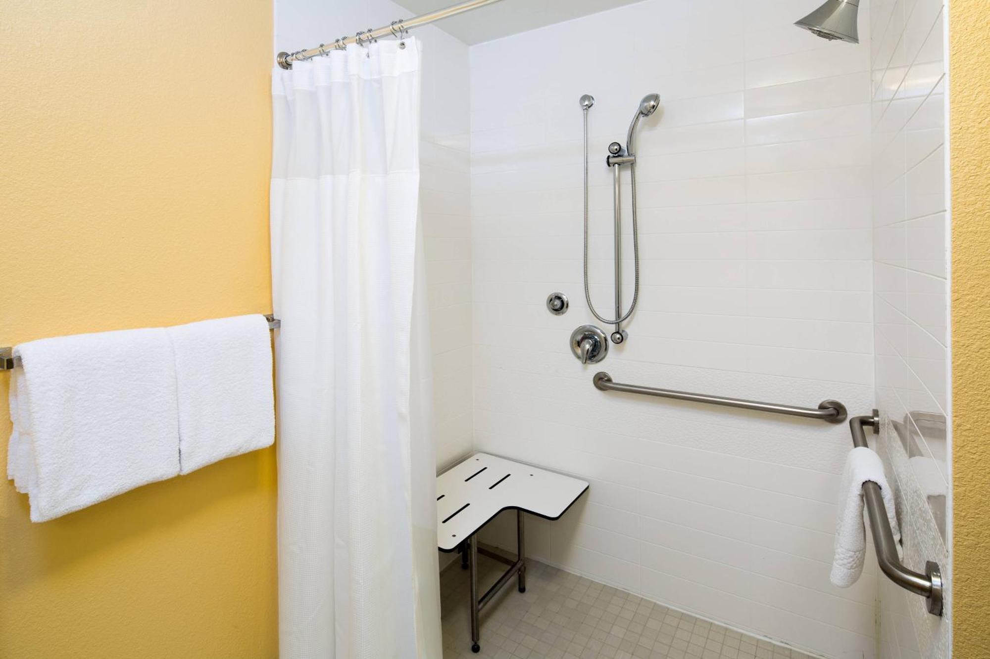 Fairfield Inn & Suites By Marriott San Antonio Airport/North Star Mall Экстерьер фото